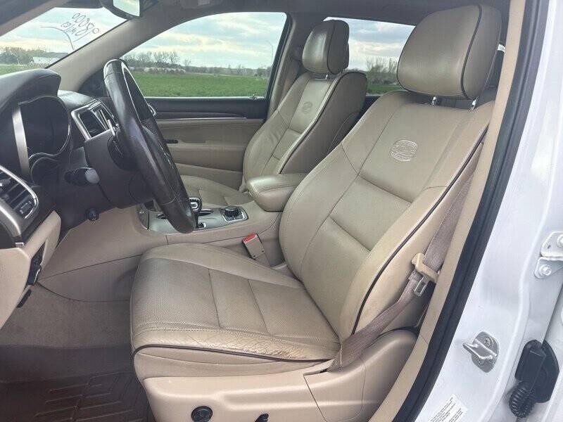 used 2014 Jeep Grand Cherokee car, priced at $16,995