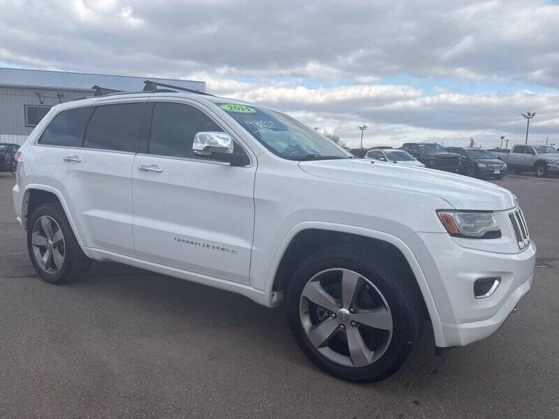 used 2014 Jeep Grand Cherokee car, priced at $16,995
