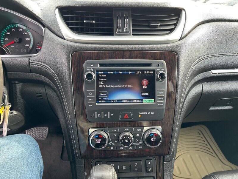 used 2016 Chevrolet Traverse car, priced at $10,995