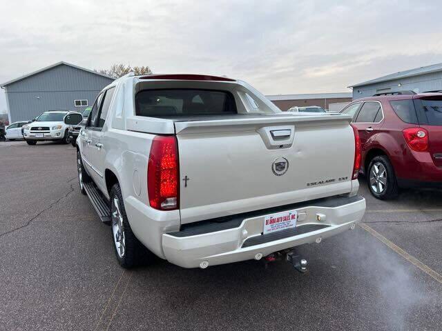 used 2008 Cadillac Escalade EXT car, priced at $12,500