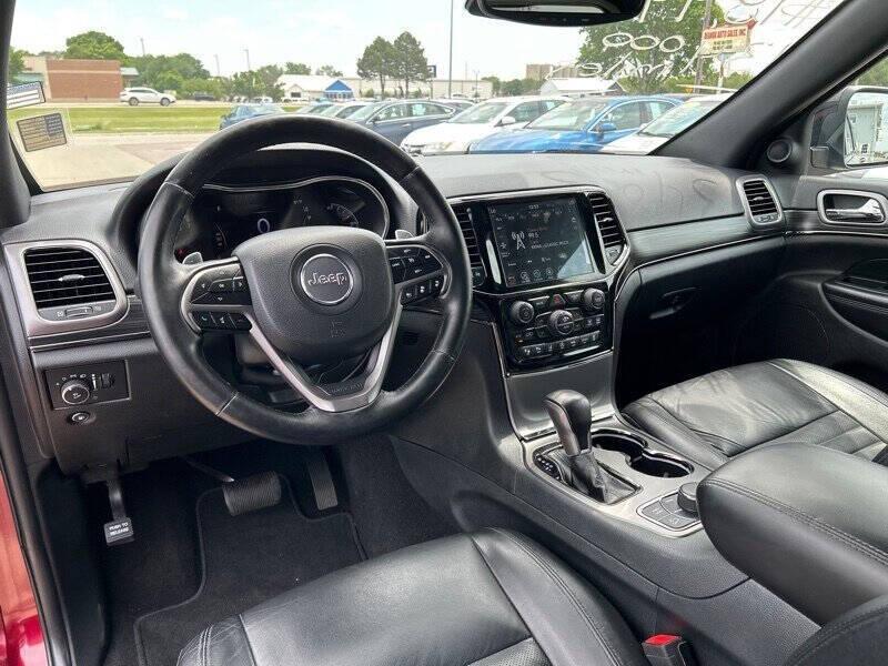 used 2020 Jeep Grand Cherokee car, priced at $18,995
