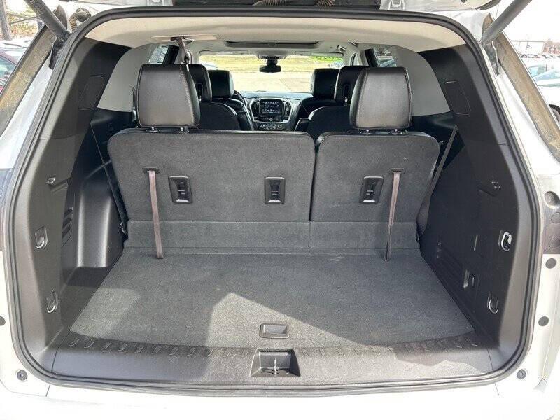 used 2018 Chevrolet Traverse car, priced at $17,995