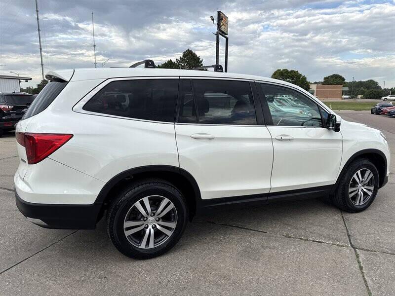 used 2017 Honda Pilot car, priced at $18,995