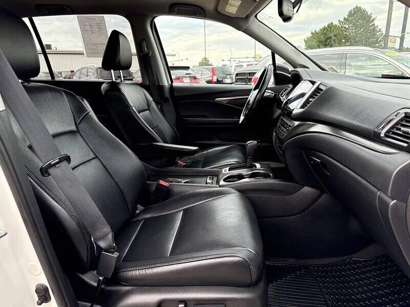 used 2017 Honda Pilot car, priced at $18,995