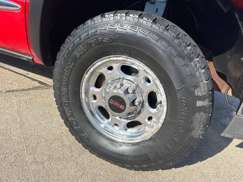 used 2002 GMC Sierra 1500 car, priced at $11,900