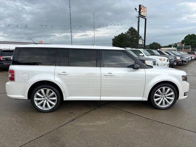 used 2013 Ford Flex car, priced at $9,500