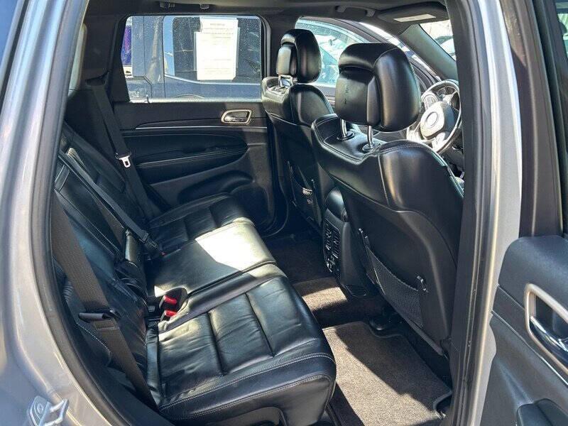 used 2015 Jeep Grand Cherokee car, priced at $14,995