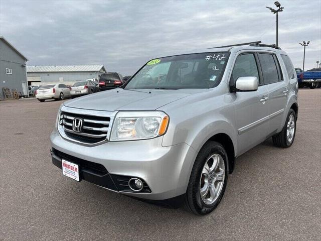 used 2014 Honda Pilot car, priced at $11,995