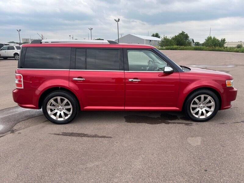 used 2012 Ford Flex car, priced at $8,995