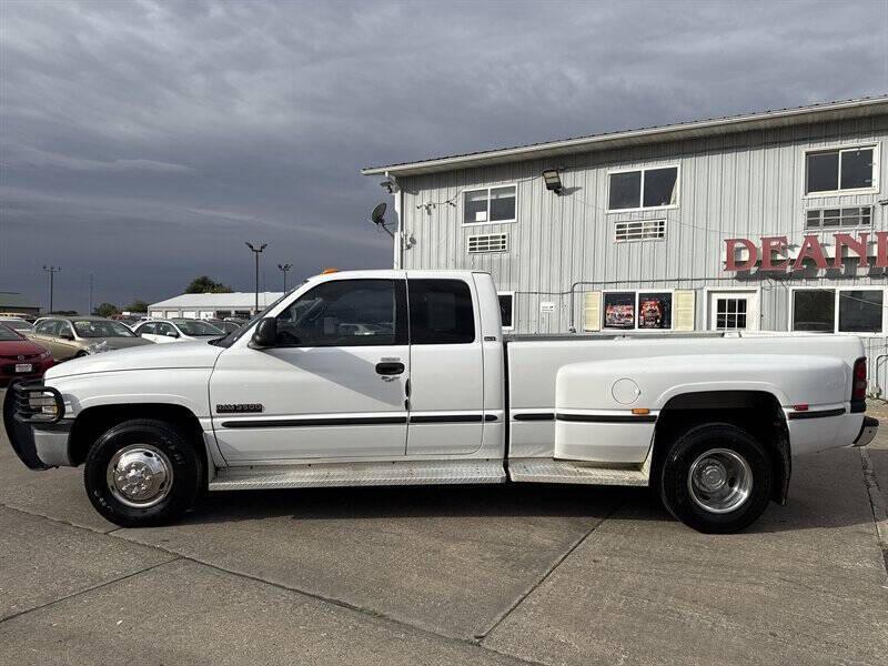used 1999 Dodge Ram 3500 car, priced at $12,995