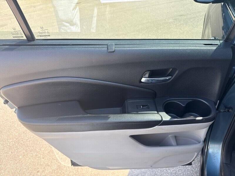 used 2016 Honda Pilot car, priced at $15,995
