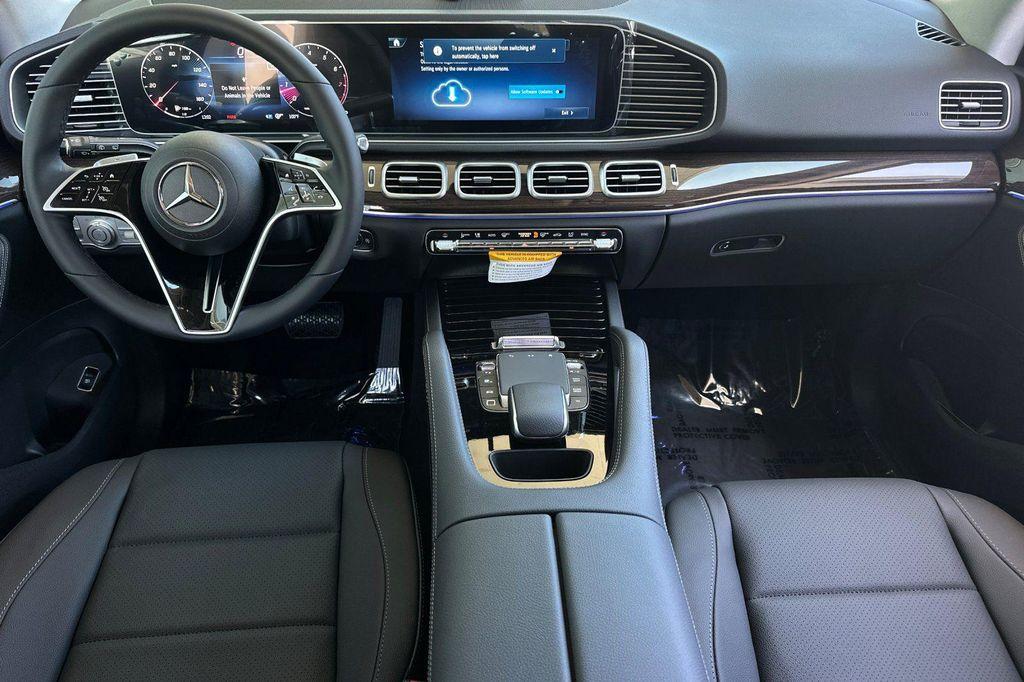 new 2026 Mercedes-Benz GLE 450 car, priced at $76,540