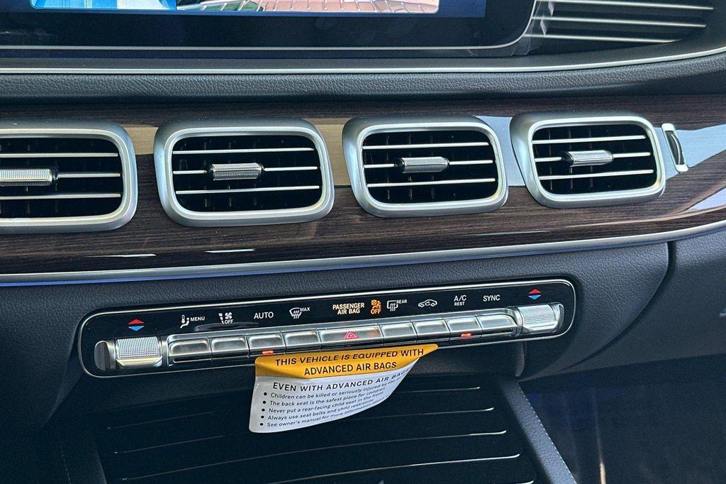 new 2026 Mercedes-Benz GLE 450 car, priced at $76,540