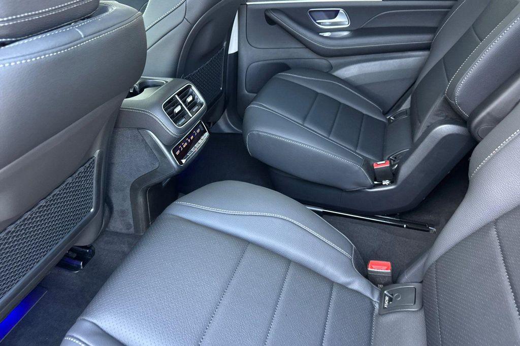 new 2026 Mercedes-Benz GLS 450 car, priced at $96,865