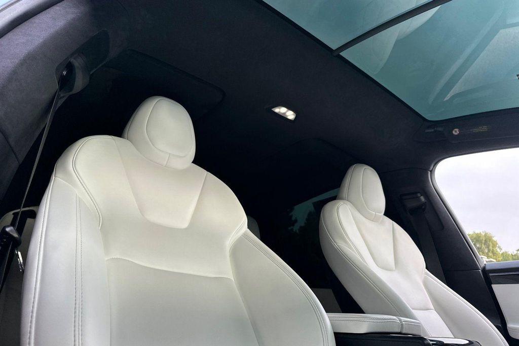 used 2020 Tesla Model X car, priced at $35,000