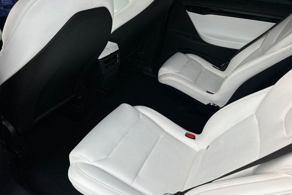 used 2020 Tesla Model X car, priced at $35,000