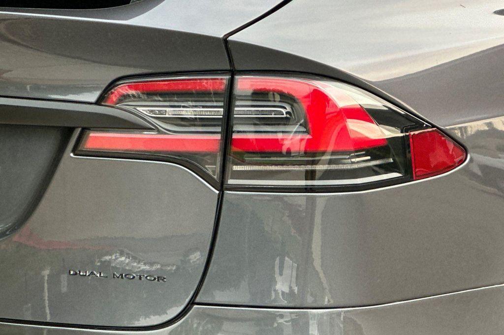 used 2020 Tesla Model X car, priced at $35,000