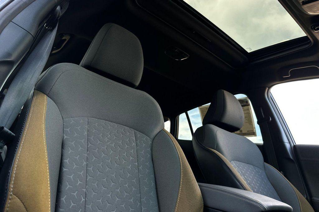 used 2025 Subaru Crosstrek car, priced at $28,404