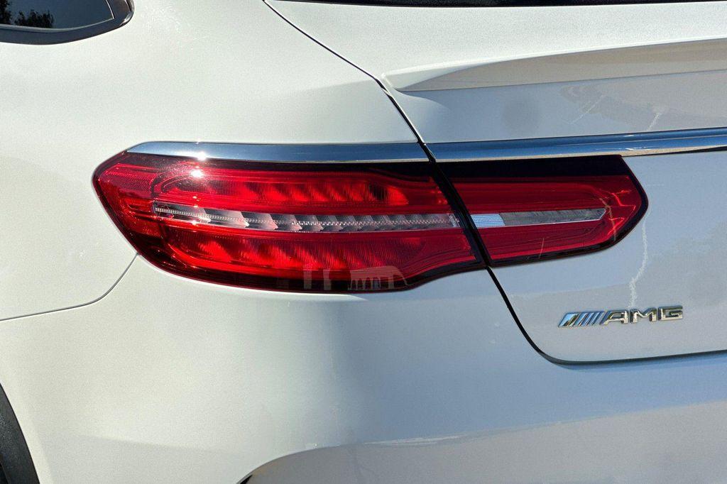 used 2019 Mercedes-Benz AMG GLE 43 car, priced at $31,583