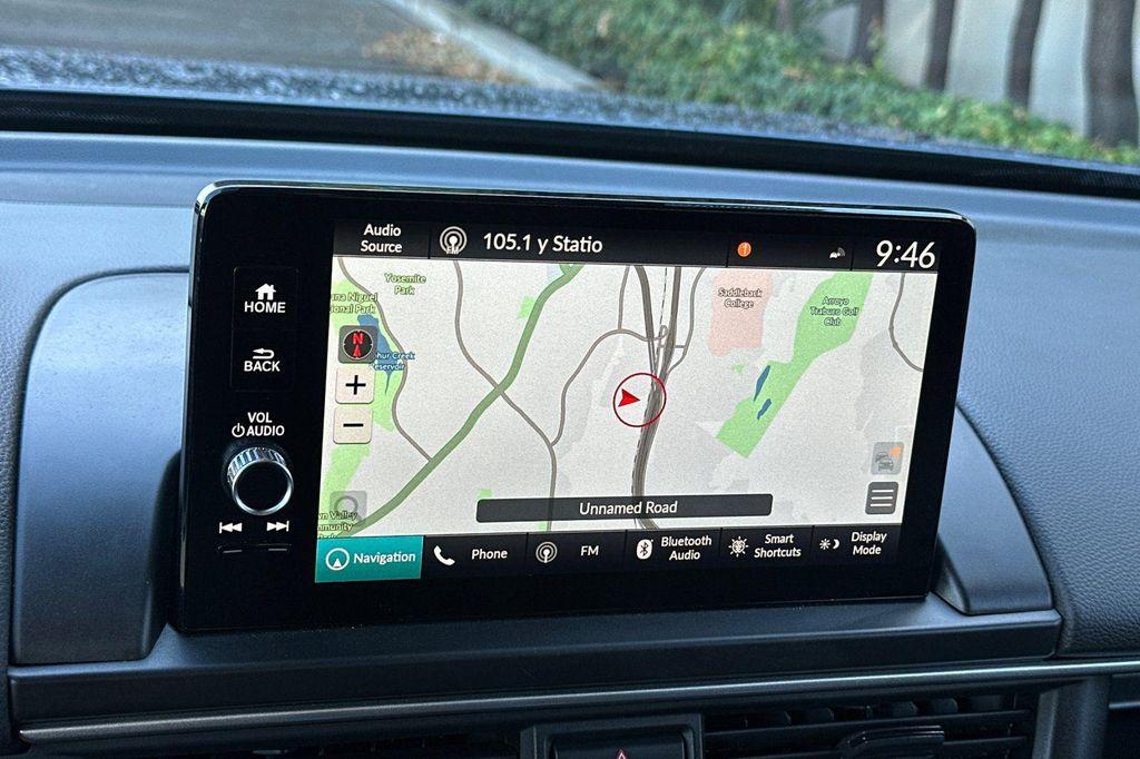 used 2025 Honda Pilot car, priced at $39,892