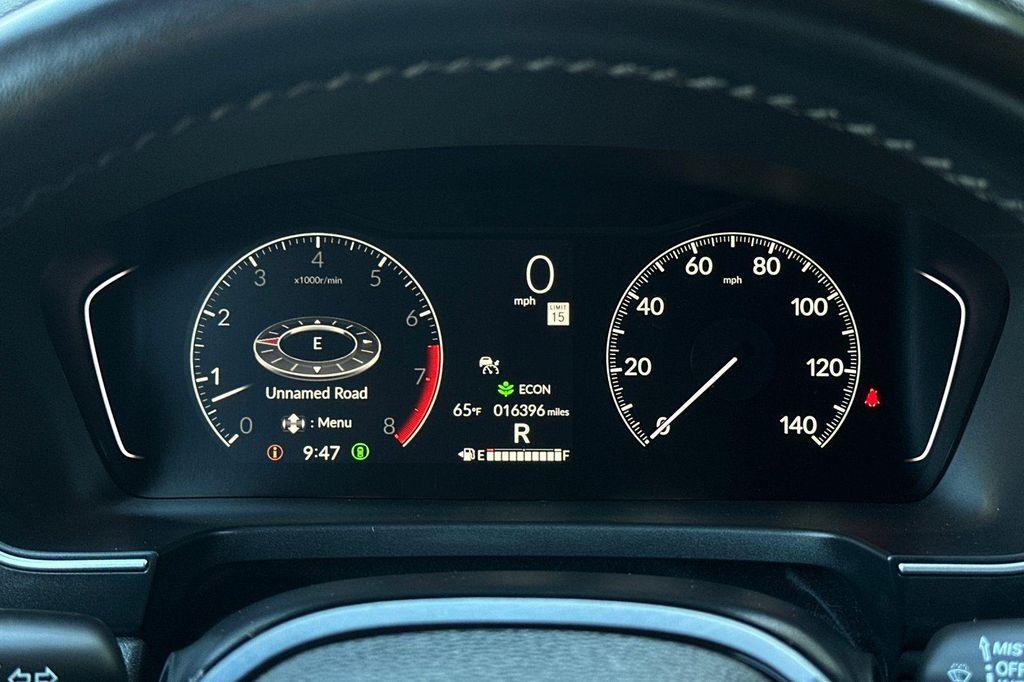 used 2025 Honda Pilot car, priced at $39,892