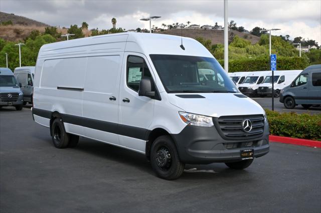 new 2024 Mercedes-Benz Sprinter 3500 car, priced at $72,918