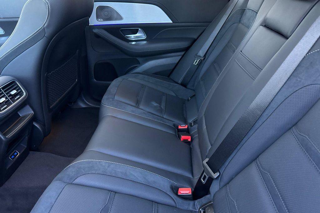 new 2025 Mercedes-Benz AMG GLE 53 car, priced at $93,995