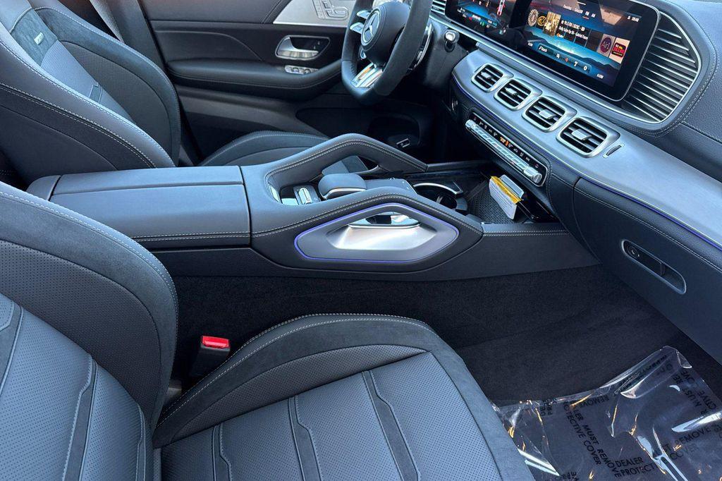 new 2025 Mercedes-Benz AMG GLE 53 car, priced at $93,995