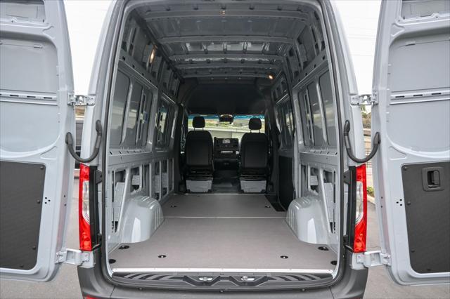 new 2024 Mercedes-Benz Sprinter 2500 car, priced at $74,738