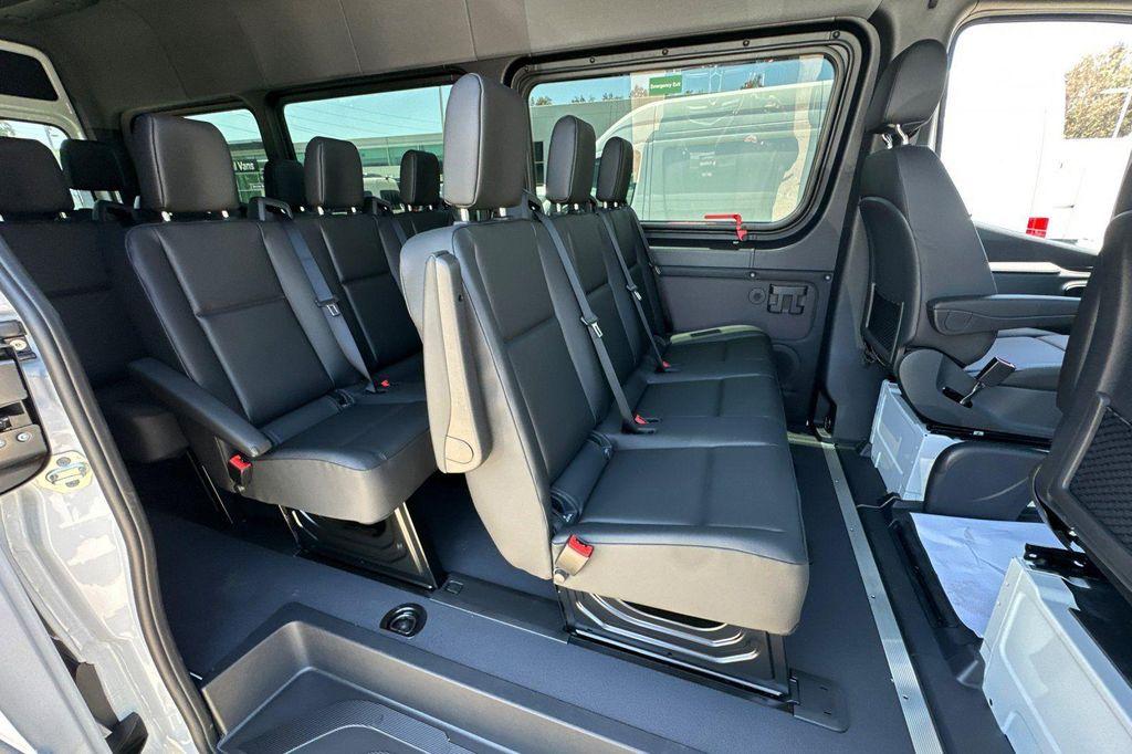 new 2025 Mercedes-Benz Sprinter 2500 car, priced at $77,086