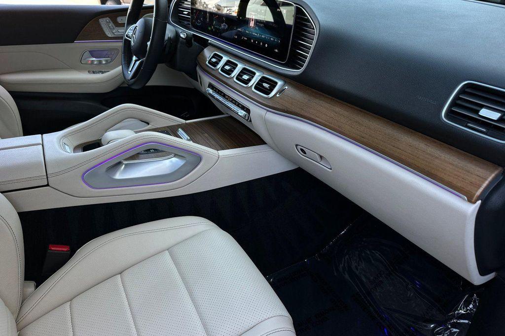 used 2023 Mercedes-Benz GLE 450 car, priced at $53,184