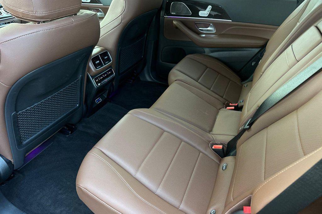new 2025 Mercedes-Benz GLS 450 car, priced at $85,373