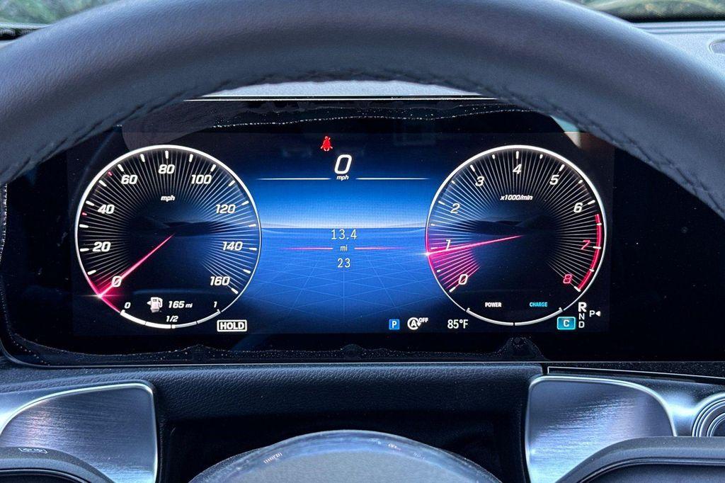 new 2025 Mercedes-Benz GLB 250 car, priced at $41,016