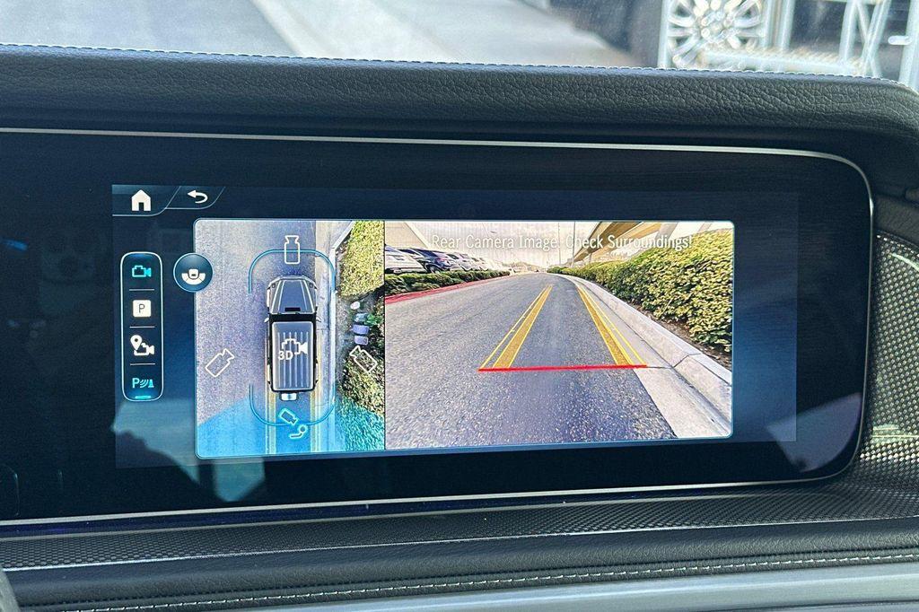 new 2025 Mercedes-Benz G-Class car