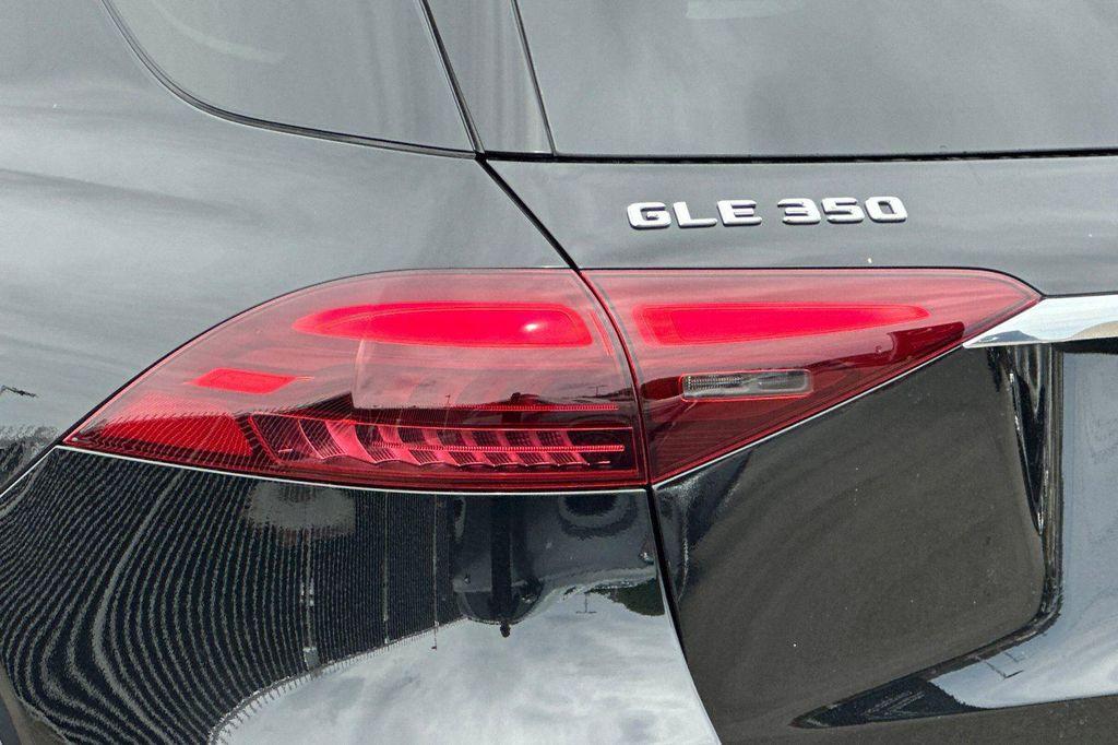 new 2025 Mercedes-Benz GLE 350 car, priced at $66,330