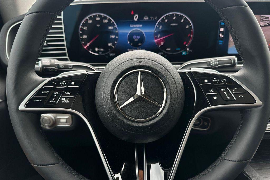 new 2025 Mercedes-Benz GLE 350 car, priced at $66,330