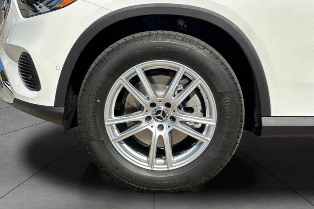 new 2026 Mercedes-Benz GLC 300 car, priced at $51,550