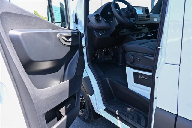 new 2024 Mercedes-Benz Sprinter 3500 car, priced at $70,518