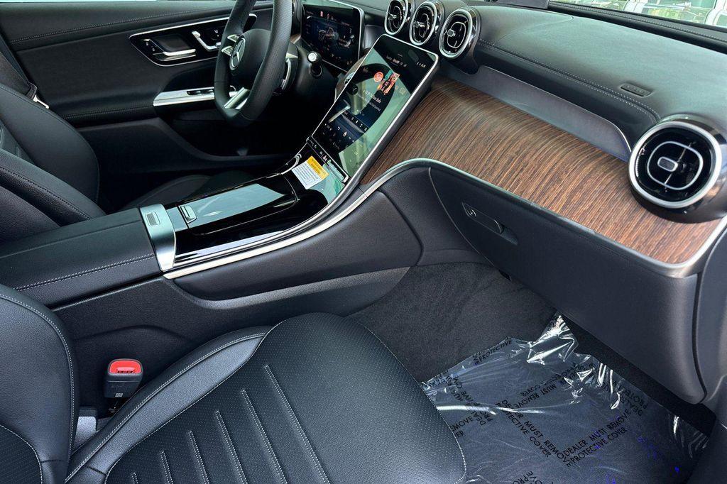 new 2025 Mercedes-Benz GLC 300 car, priced at $52,560