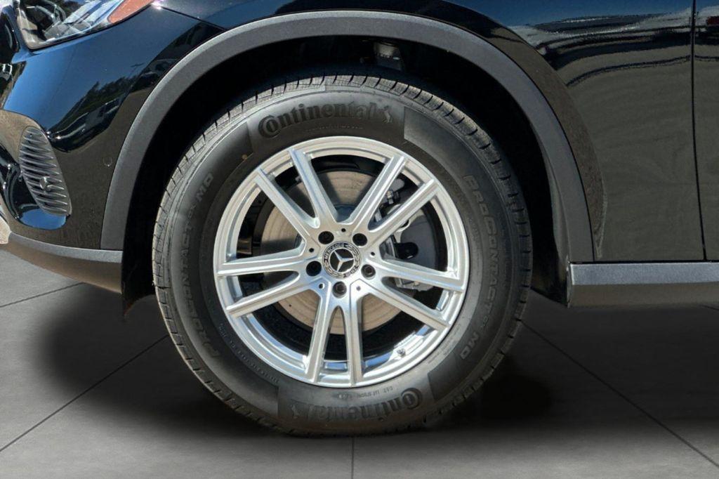 new 2026 Mercedes-Benz GLC 300 car, priced at $58,255