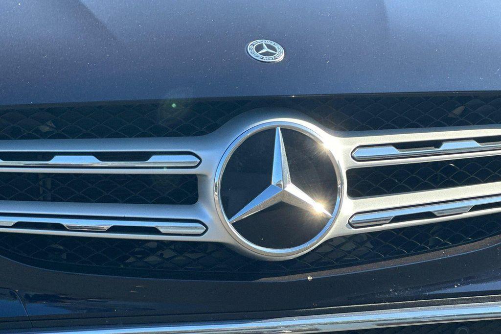 used 2021 Mercedes-Benz GLC 300 car, priced at $27,500