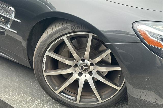 used 2020 Mercedes-Benz SL 550 car, priced at $71,500