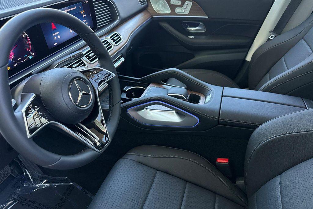 new 2025 Mercedes-Benz GLE 350 car, priced at $64,211