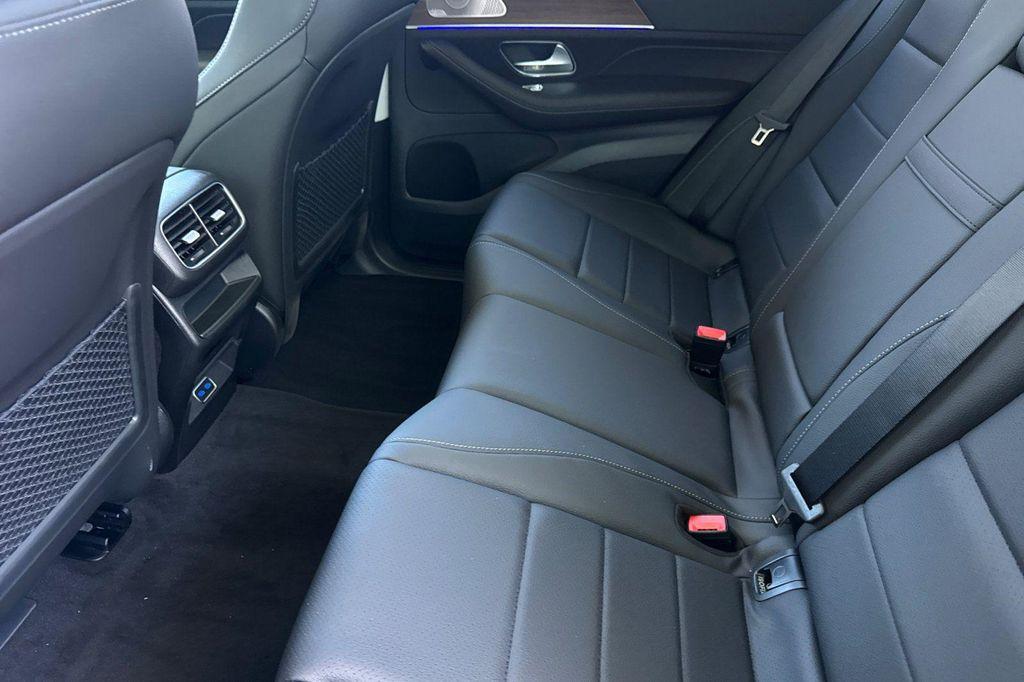 new 2025 Mercedes-Benz GLE 350 car, priced at $64,211