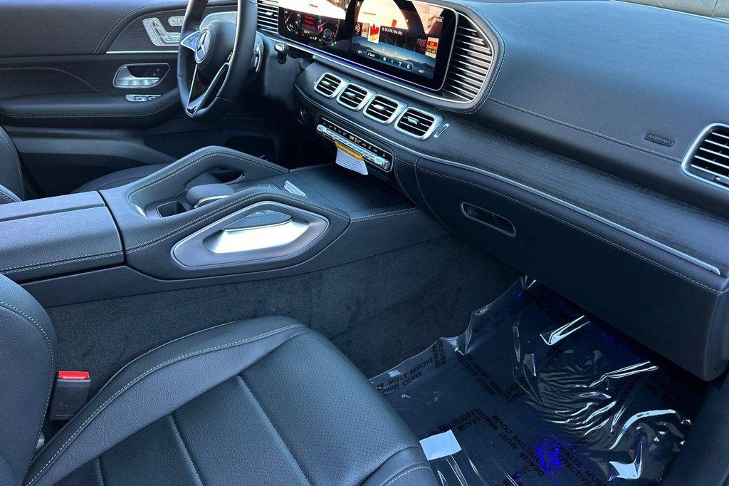 new 2026 Mercedes-Benz GLE 450 car, priced at $88,950