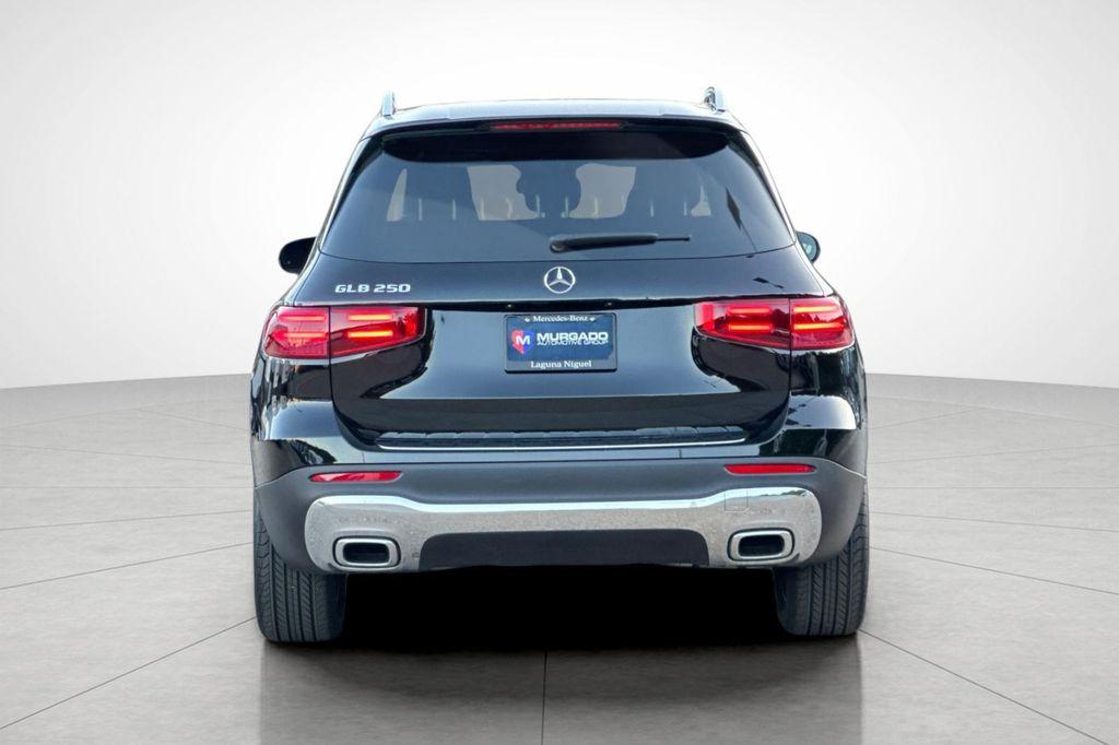 new 2026 Mercedes-Benz GLB 250 car, priced at $47,115