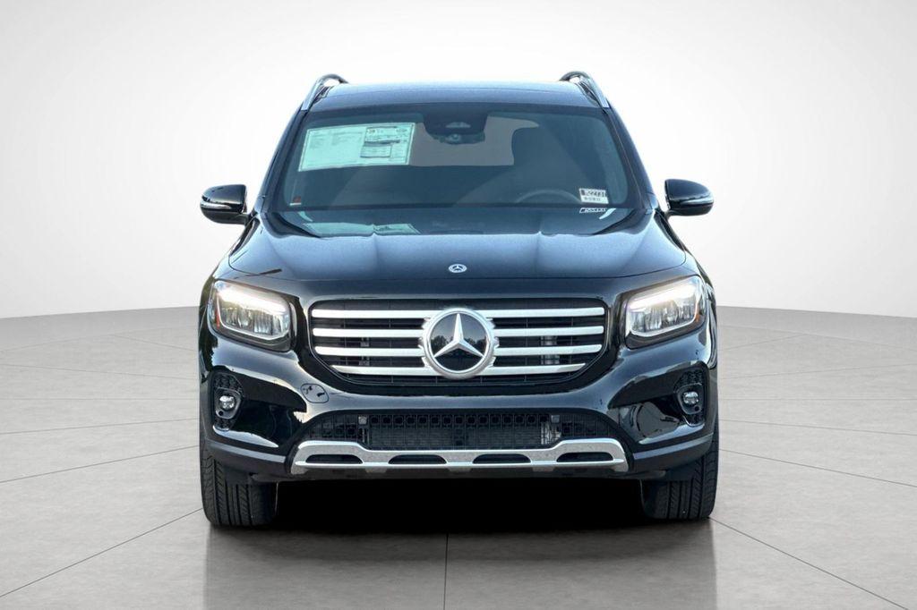 new 2026 Mercedes-Benz GLB 250 car, priced at $47,115