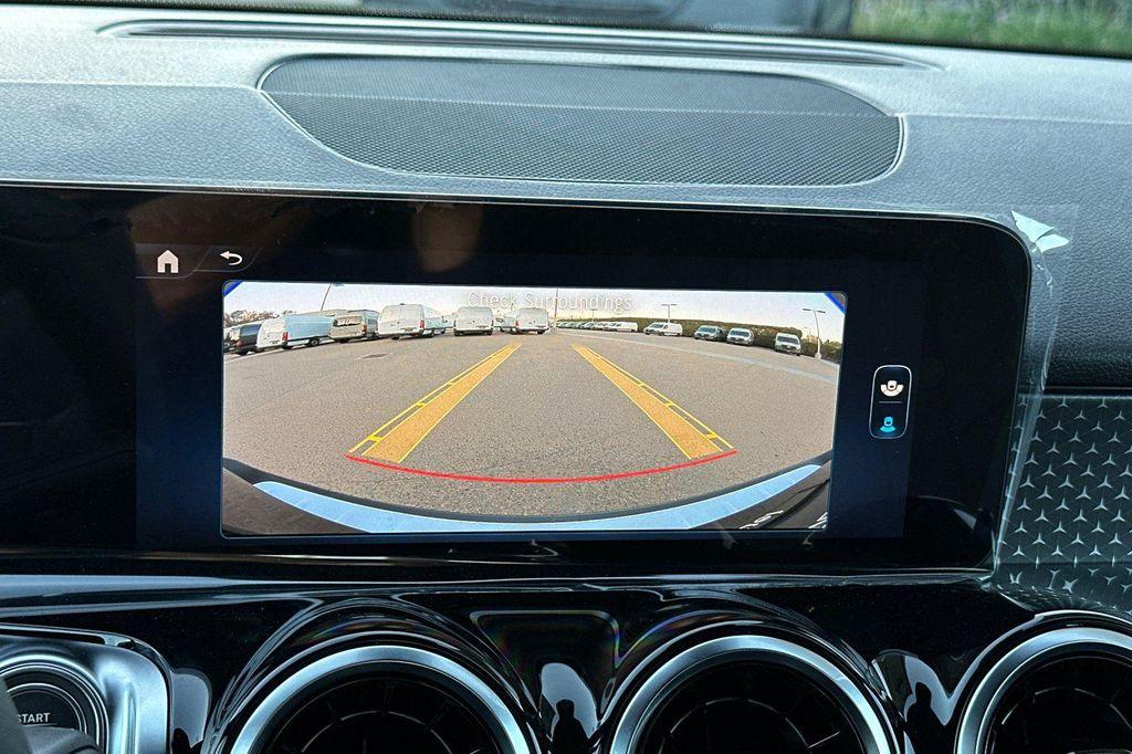 new 2026 Mercedes-Benz GLB 250 car, priced at $47,115