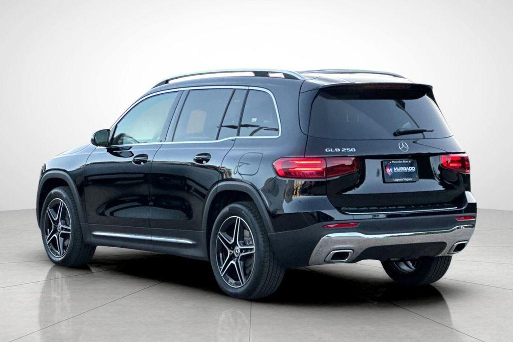 new 2026 Mercedes-Benz GLB 250 car, priced at $47,115