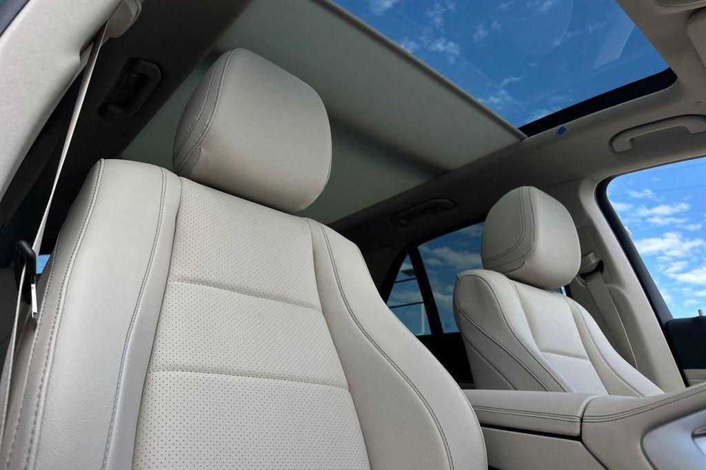 new 2026 Mercedes-Benz GLE 450 car, priced at $83,825